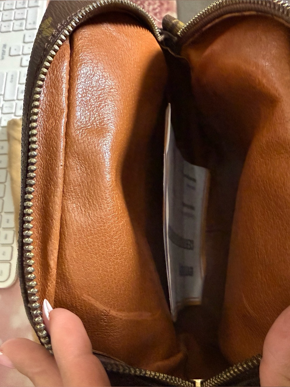Louis Vuitton Marceau Monogram Canvas Bag-Authentic - Picture 13 of 16